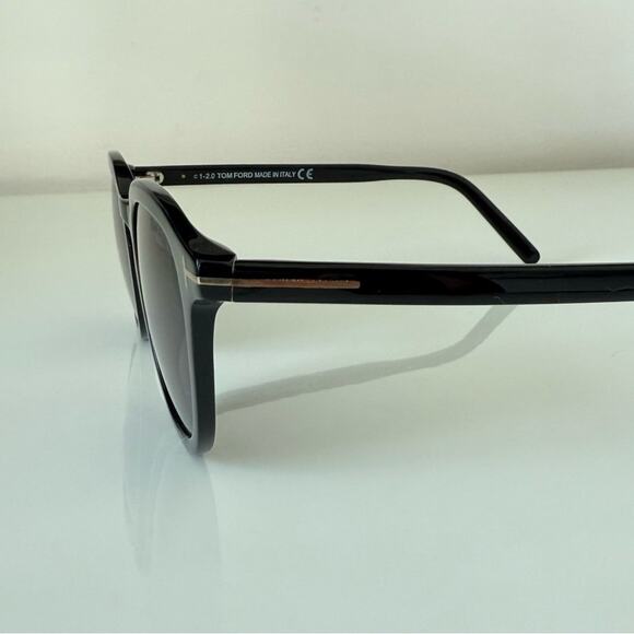 NEW!!! Tom Ford Pax TF816 01A unisex sunglasses Authentic - Picture 4 of 8